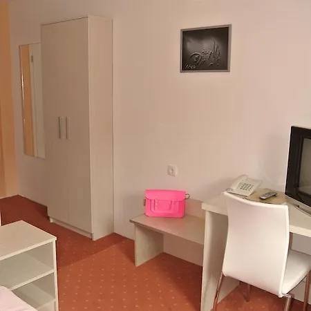 Garni Beograd 3* Negotin