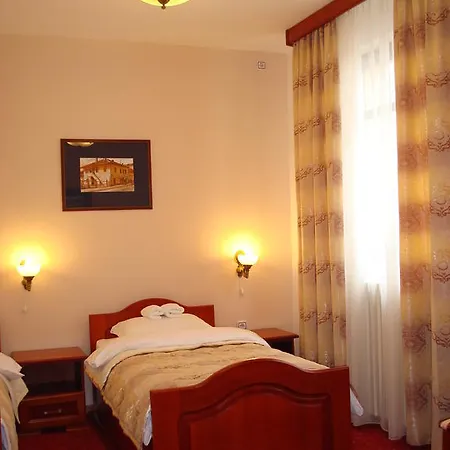 Hotel Garni Beograd 3*